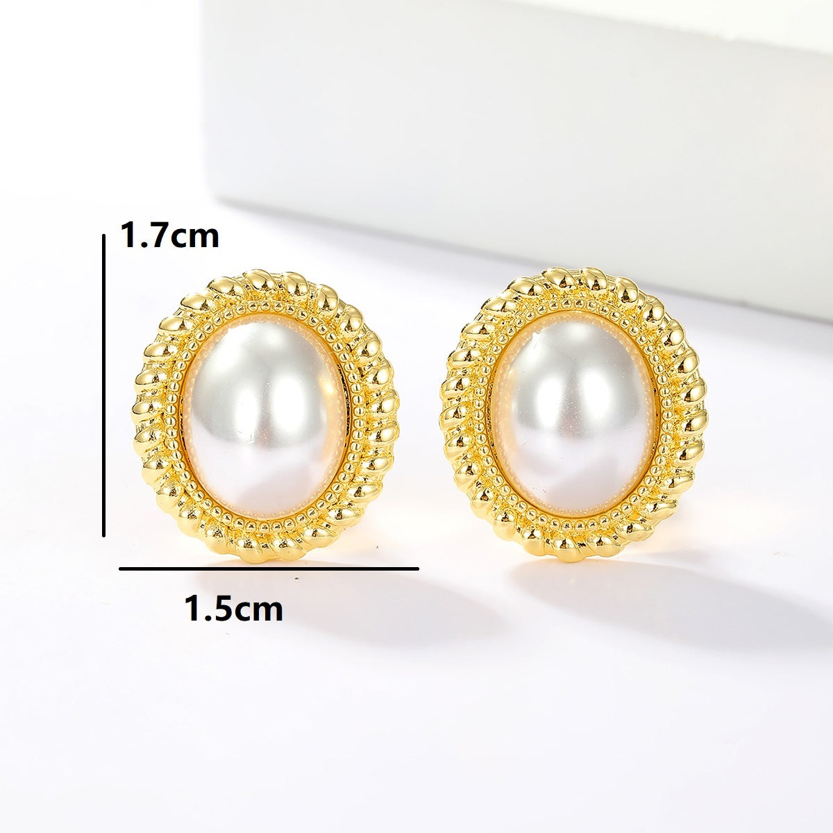 Geometric Big Round Stud Earrings for Women Exquisite Pearl Studs Earrings Statement Earrings Jewelry Gifts