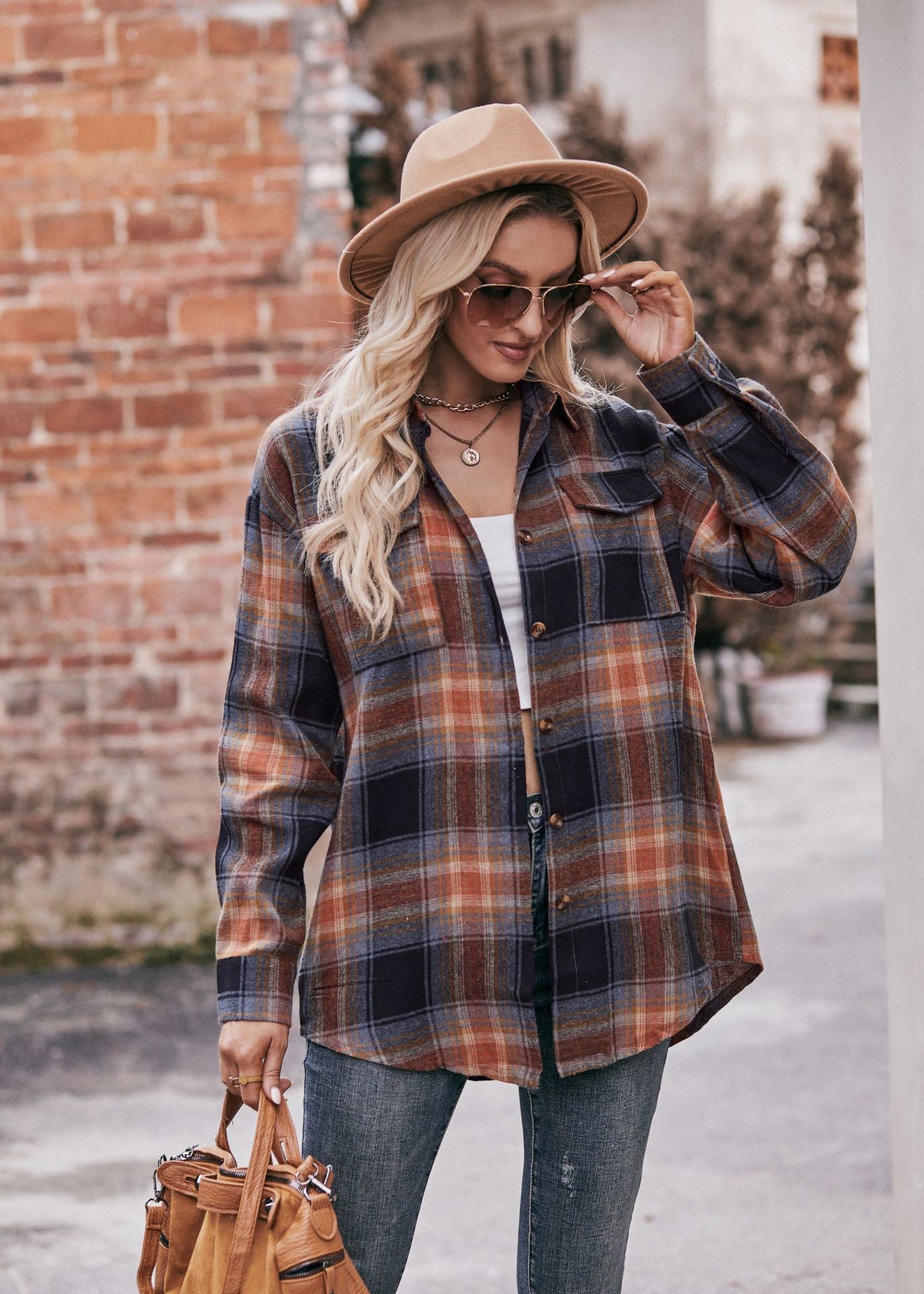 Women's Plaid Shacket Long Sleeve Button Down Flannel Shirts Plaid Jacket Coats With Chest Pocketed